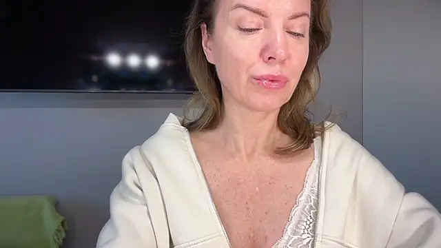RachellAmazing online show from September 2025 05:25:01 AM