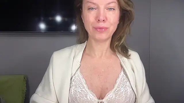 RachellAmazing online show from October 2025 05:19:02 AM