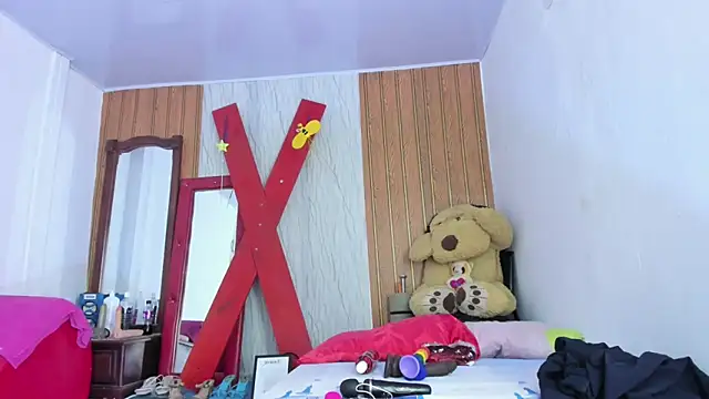 Lunastar02 online show from April 2026 01:56:01 PM