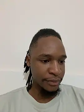 Snapshot of finefinance chatting on November 2025 04:54:01 PM finefinance online show from November 2025 04:54:01 PM