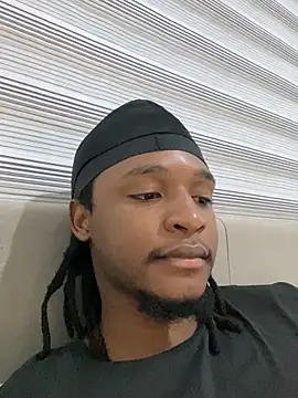 Snapshot of finefinance chatting on November 2025 04:11:02 PM finefinance online show from November 2025 04:11:02 PM