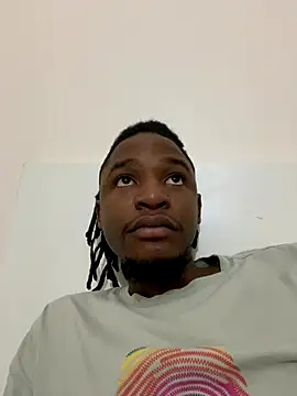 Snapshot of finefinance chatting on November 2025 05:24:01 PM finefinance online show from November 2025 05:24:01 PM