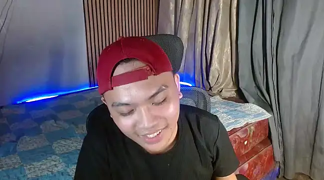 Snapshot of xsweetasian69x chatting on January 2025 04:39:02 PM xsweetasian69x online show from January 2025 04:39:02 PM