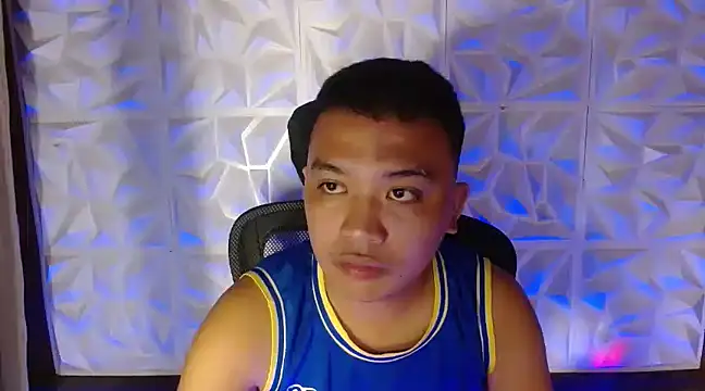 Snapshot of xsweetasian69x chatting on March 2025 10:48:01 AM xsweetasian69x online show from March 2025 10:48:01 AM