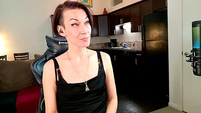 EveEnigma online show from March 2025 01:06:02 PM