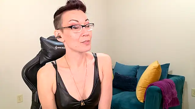 EveEnigma online show from February 2025 05:30:02 PM