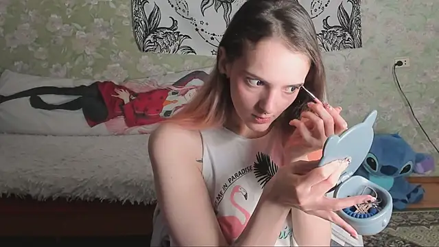 Snapshot of Cutie_Adelia chatting on February 2026 11:07:01 AM Cutie Adelia online show from February 2026 11:07:01 AM