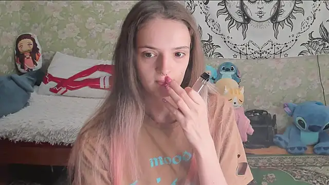 Snapshot of Cutie_Adelia chatting on July 2026 08:55:01 AM Cutie Adelia online show from July 2026 08:55:01 AM