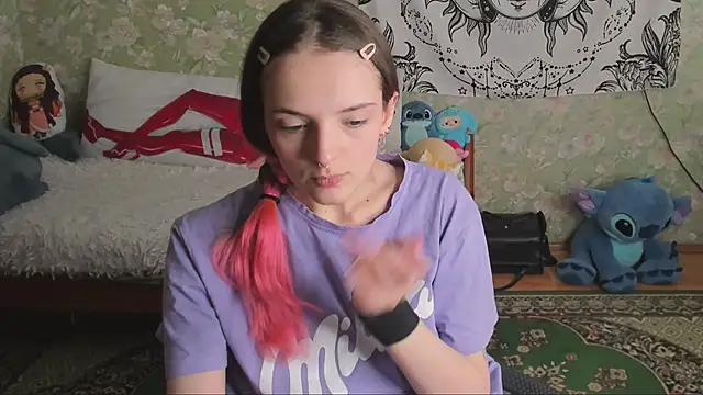 Cutie Adelia online show from March 2026 10:17:01 AM