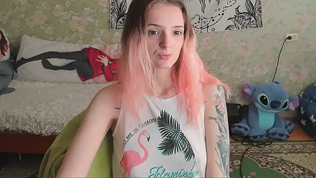 Snapshot of Cutie_Adelia chatting on September 2025 09:36:01 AM Cutie Adelia online show from September 2025 09:36:01 AM