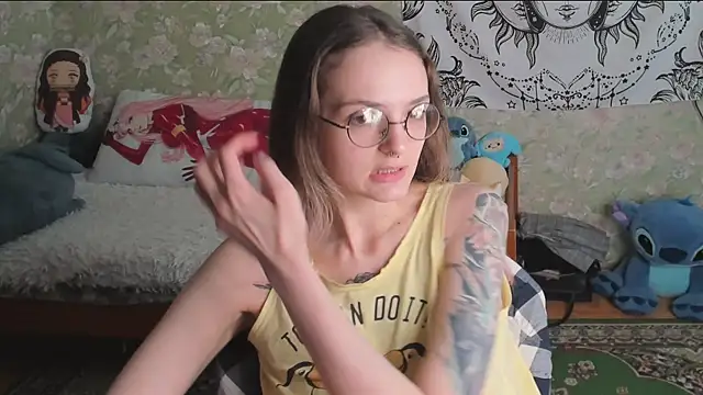 Cutie Adelia online show from May 2026 07:34:01 AM