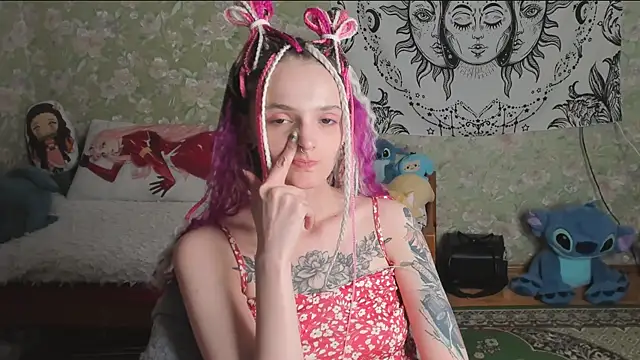 Cutie Adelia online show from June 2026 12:57:01 PM