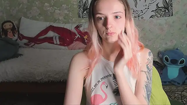 Snapshot of Cutie_Adelia chatting on October 2025 11:11:01 AM Cutie Adelia online show from October 2025 11:11:01 AM
