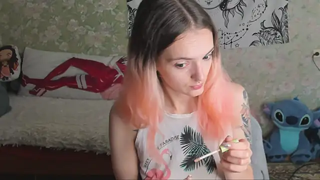 Snapshot of Cutie_Adelia chatting on October 2025 08:15:01 AM Cutie Adelia online show from October 2025 08:15:01 AM