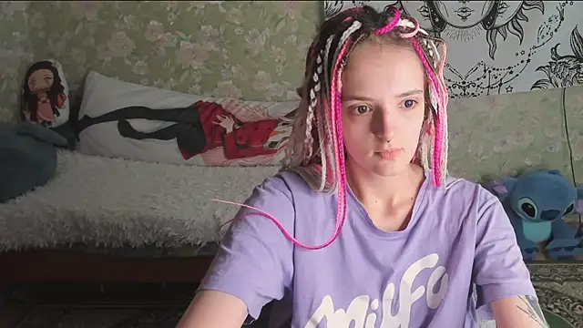 Snapshot of Cutie_Adelia chatting on July 2026 06:31:02 AM Cutie Adelia online show from July 2026 06:31:02 AM