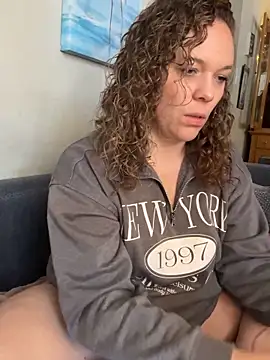 AuroraSummers online show from February 2026 03:52:01 PM