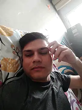 alex78265 online show from September 2025 01:06:02 AM