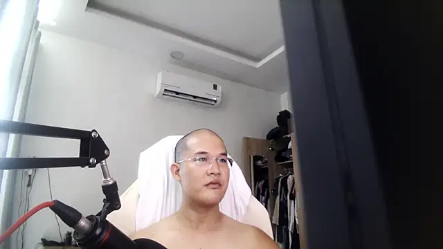 luckyjackie25 online show from September 2025 03:46:02 AM