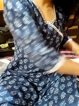 Snapshot of Diya_143 chatting on March 2025 03:46:02 PM Diya 143 online show from March 2025 03:46:02 PM