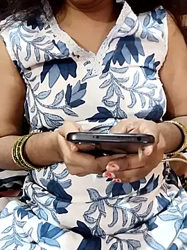 Diya 143 online show from November 2025 07:33:02 AM