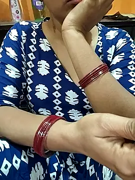 Diya 143 online show from February 2026 07:27:02 PM