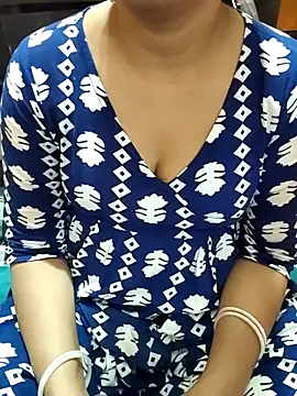 Diya 143 online show from February 2026 07:02:01 PM