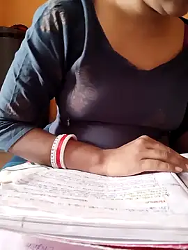 Snapshot of Diya_143 chatting on September 2025 05:29:02 AM Diya 143 online show from September 2025 05:29:02 AM