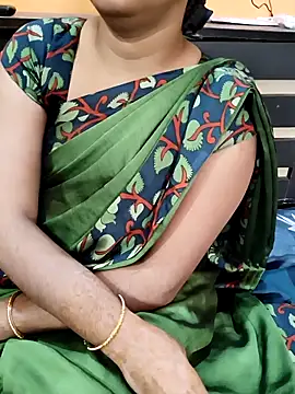 Snapshot of Diya_143 chatting on October 2025 07:53:01 AM Diya 143 online show from October 2025 07:53:01 AM