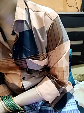 Diya 143 online show from December 2025 06:09:02 PM