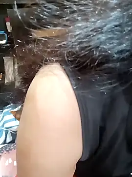 Diya 143 online show from October 2025 07:50:02 AM