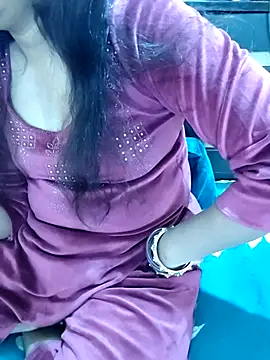 Diya 143 online show from February 2026 07:42:02 AM