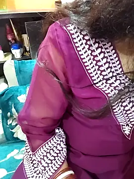 Diya 143 online show from March 2026 06:26:02 PM