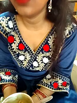 Diya 143 online show from February 2026 07:47:02 AM