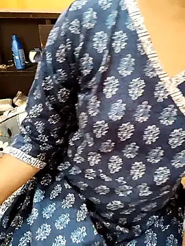 Diya 143 online show from November 2025 07:02:01 AM