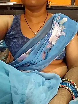 Snapshot of Diya_143 chatting on May 2026 08:31:01 AM Diya 143 online show from May 2026 08:31:01 AM
