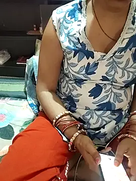 Snapshot of Diya_143 chatting on May 2026 05:59:02 AM Diya 143 online show from May 2026 05:59:02 AM