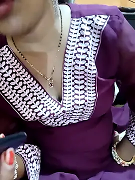 Diya 143 online show from October 2025 01:54:02 PM