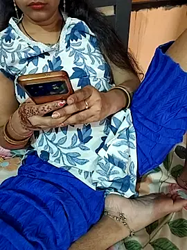 Snapshot of Diya_143 chatting on May 2026 07:06:01 AM Diya 143 online show from May 2026 07:06:01 AM