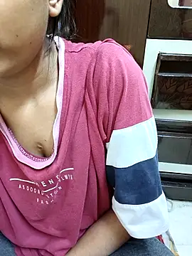 Snapshot of Nupur_69 chatting on October 2025 10:33:01 PM Nupur 69 online show from October 2025 10:33:01 PM