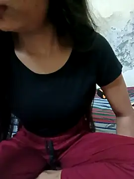 Snapshot of Nupur_69 chatting on February 2025 08:58:02 PM Nupur 69 online show from February 2025 08:58:02 PM