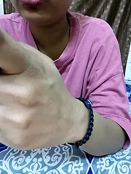 Snapshot of Nupur_69 chatting on April 2026 09:23:01 PM Nupur 69 online show from April 2026 09:23:01 PM
