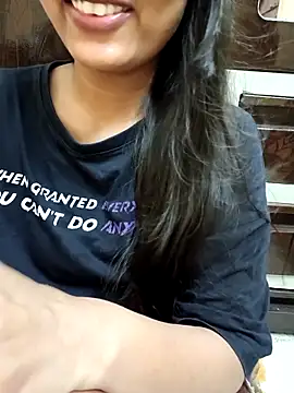 Snapshot of Nupur_69 chatting on September 2025 07:35:02 PM Nupur 69 online show from September 2025 07:35:02 PM