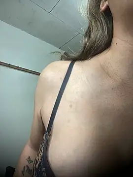 HugeKatarinaTS online show from February 2026 09:42:01 AM