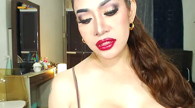 HugeKatarinaTS online show from March 2025 03:13:02 AM