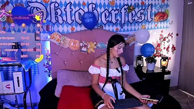 brenda moris01 online show from September 2025 09:32:01 PM