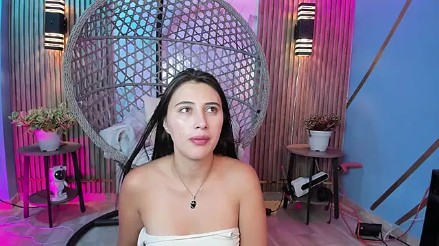 brenda moris01 online show from June 2026 09:13:01 PM