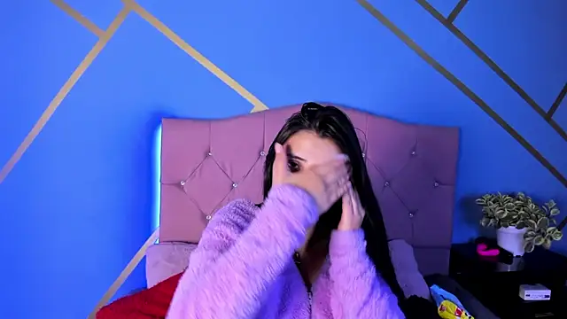 brenda moris01 online show from December 2025 09:12:01 PM