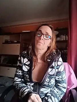 Dettybitch40 online show from December 2025 11:49:02 AM