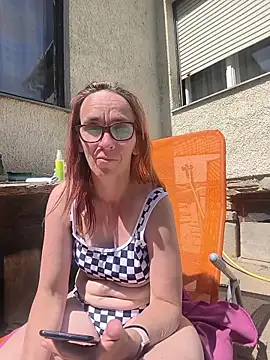 Dettybitch40 online show from May 2026 10:18:02 AM