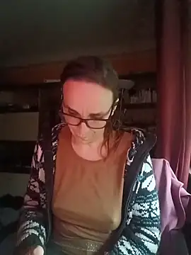 Dettybitch40 online show from December 2025 01:17:02 PM